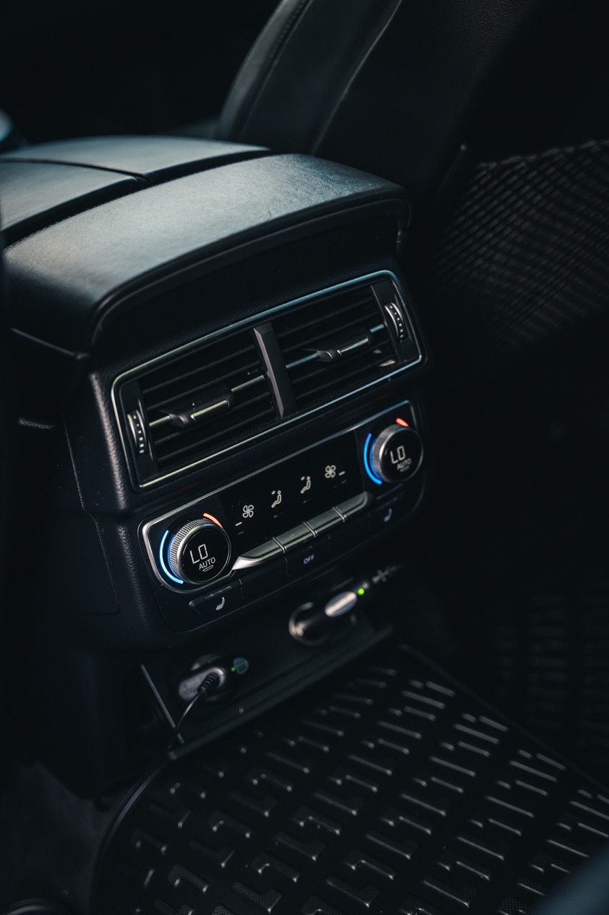 Audi — photo 5