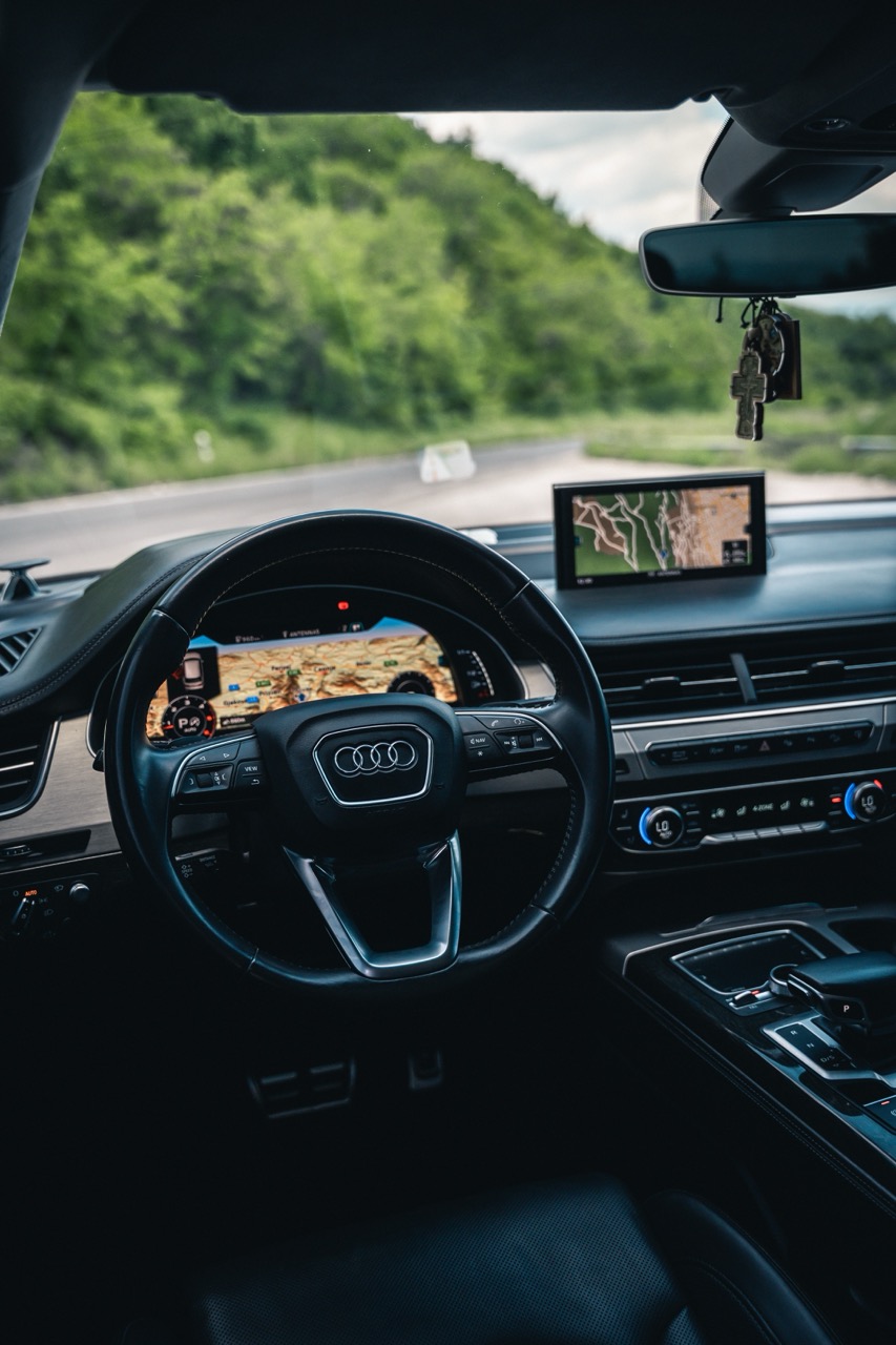 Audi — photo 7