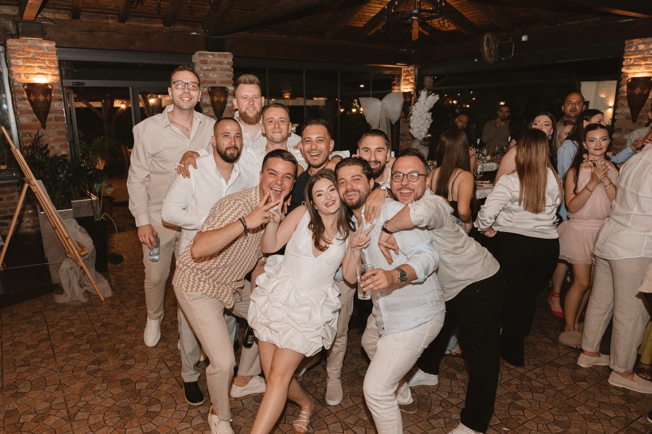 Darko & Sara — photo 13