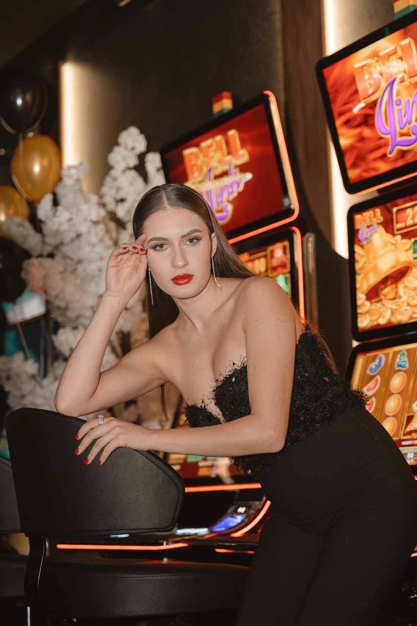 Diwienn Slot Club Grand Opening — photo 37
