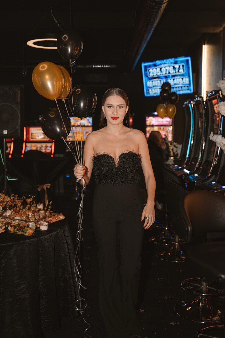 Diwienn Slot Club Grand Opening — photo 42
