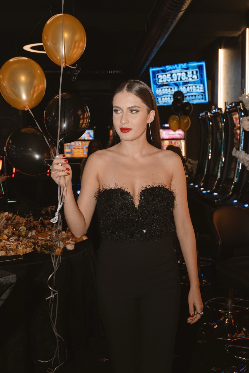 Diwienn Slot Club Grand Opening — photo 45