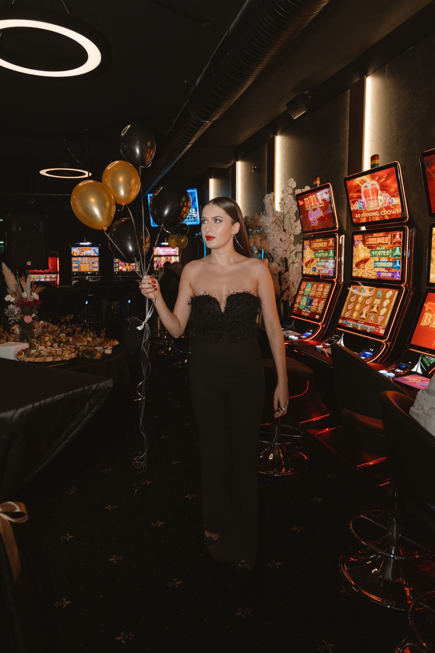 Diwienn Slot Club Grand Opening — photo 48