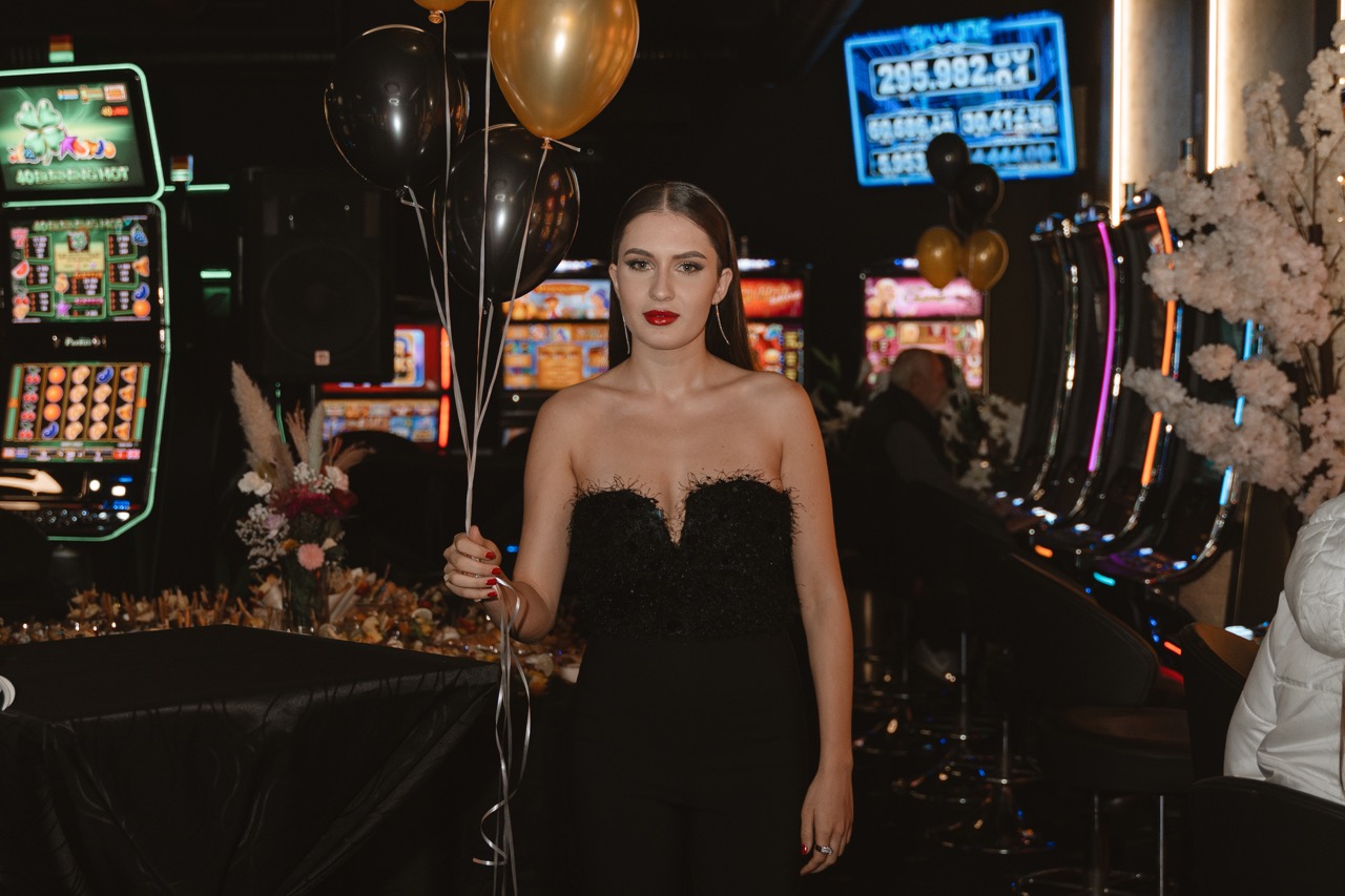 Diwienn Slot Club Grand Opening — photo 50