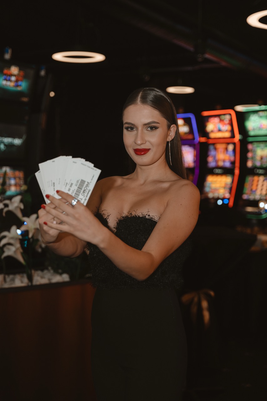 Diwienn Slot Club Grand Opening — photo 30