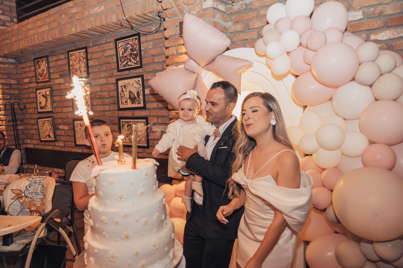 Elena & Chirko — photo 33