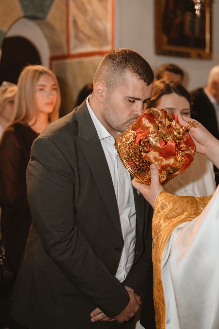 Milosh & Ekaterina — photo 20