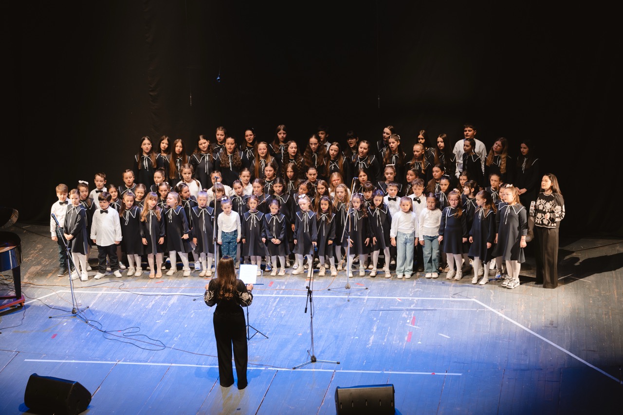 Red Cross Concert — photo 14