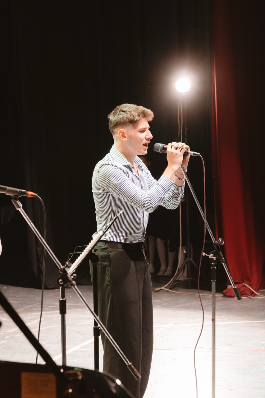 Red Cross Concert — photo 28