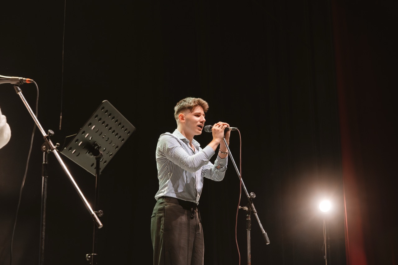 Red Cross Concert — photo 30