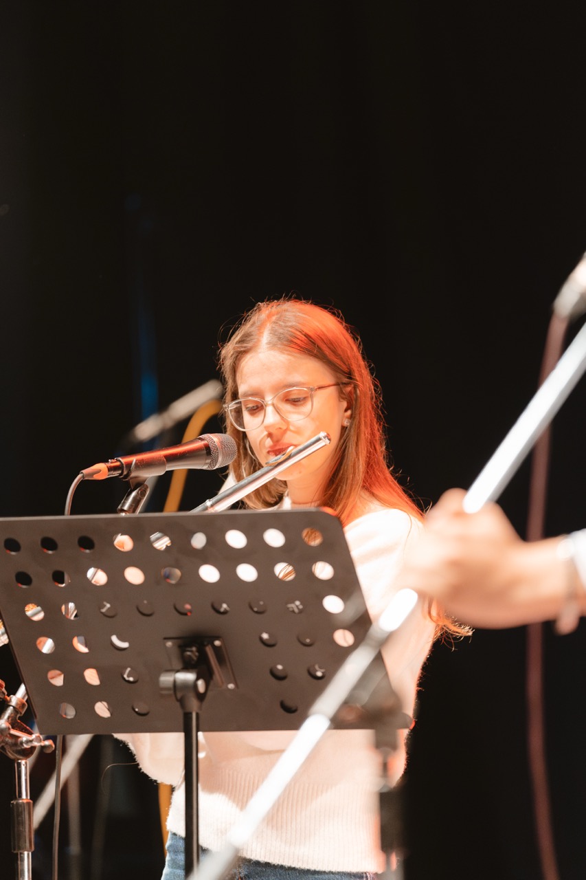 Red Cross Concert — photo 38