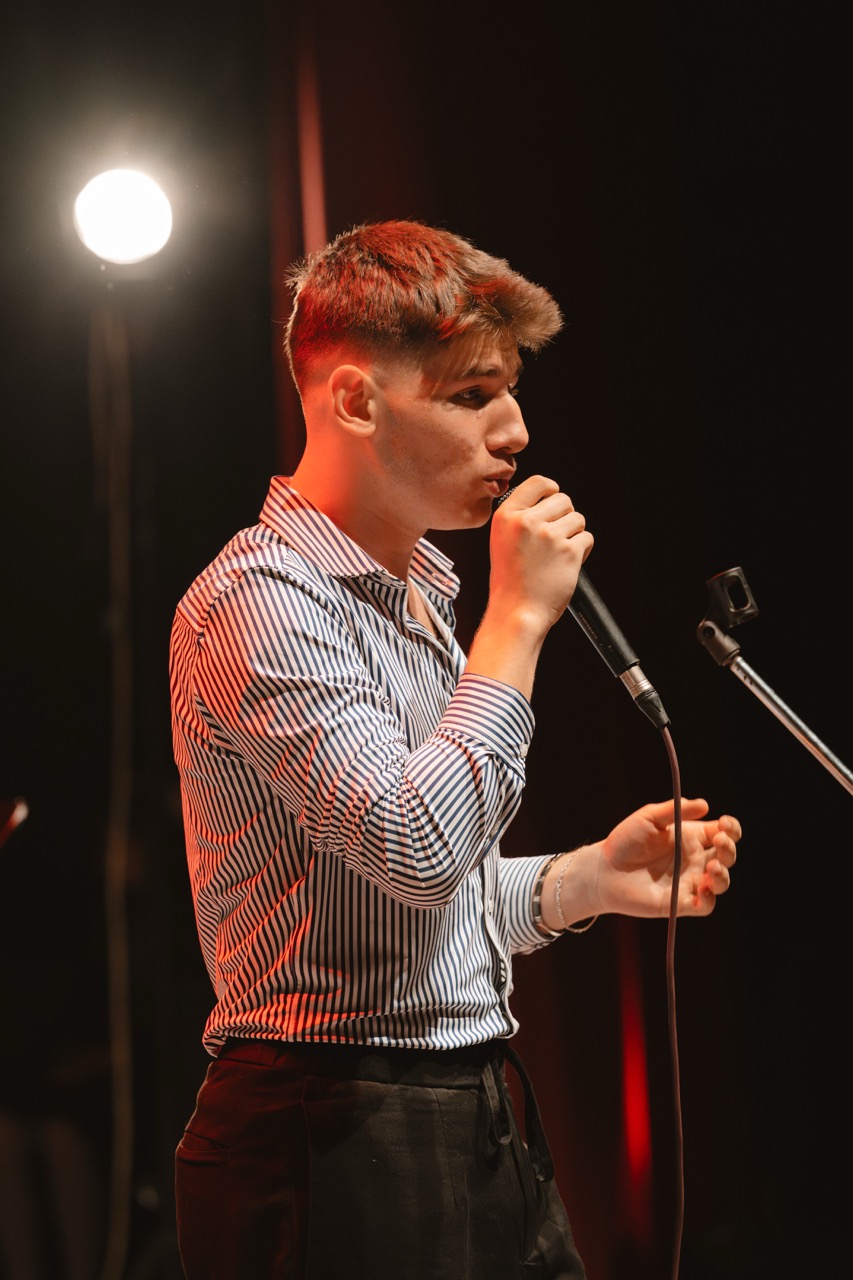 Red Cross Concert — photo 40